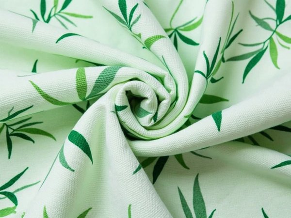 How to Select the Perfect Fabric for Handmade Dresses in the UK?